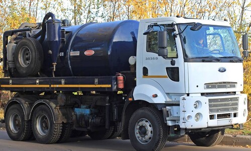 Илосос ТКМ-670 (на шасси Ford Cargo 3535D)